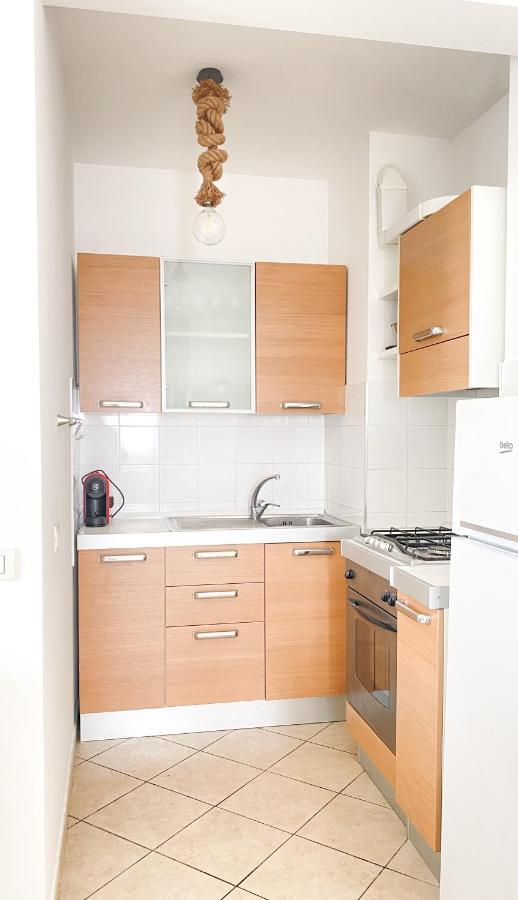 La Perla Del Porto Apartment ปอร์โตเรกานาติ ภายนอก รูปภาพ